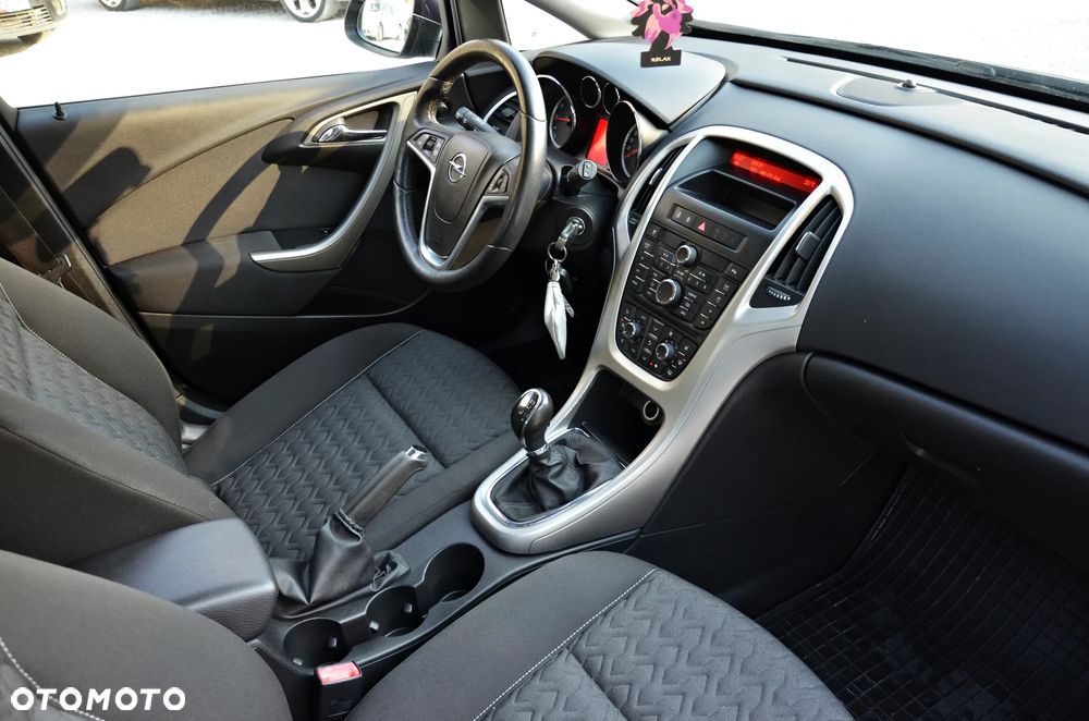 Opel Astra - 34
