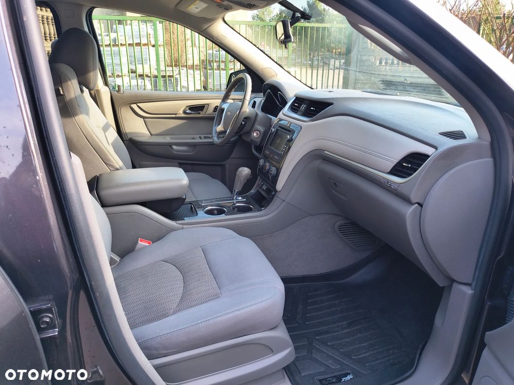 Chevrolet Traverse - 27