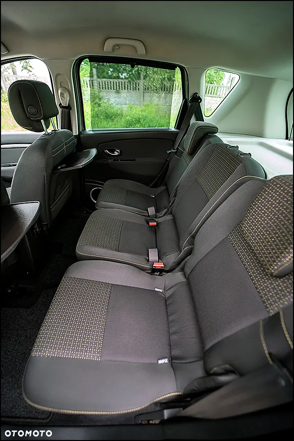 Renault Scenic 2.0 16V 140 CVT Dynamique - 20