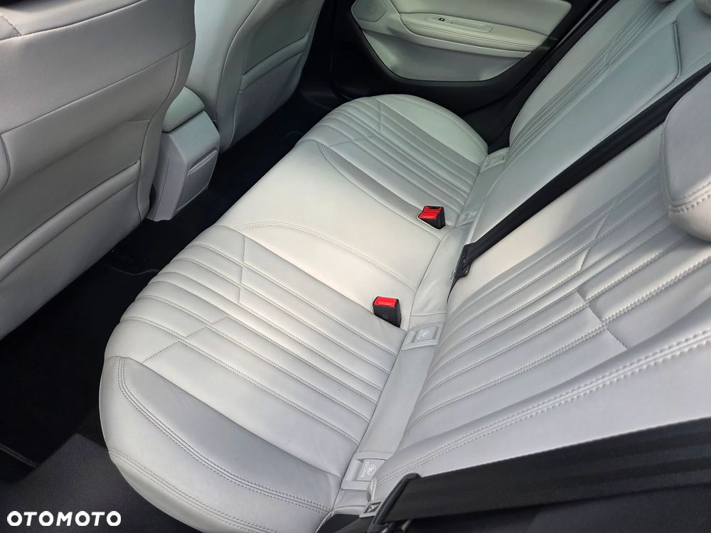 Peugeot 308 1.2 PureTech Allure S&S - 27