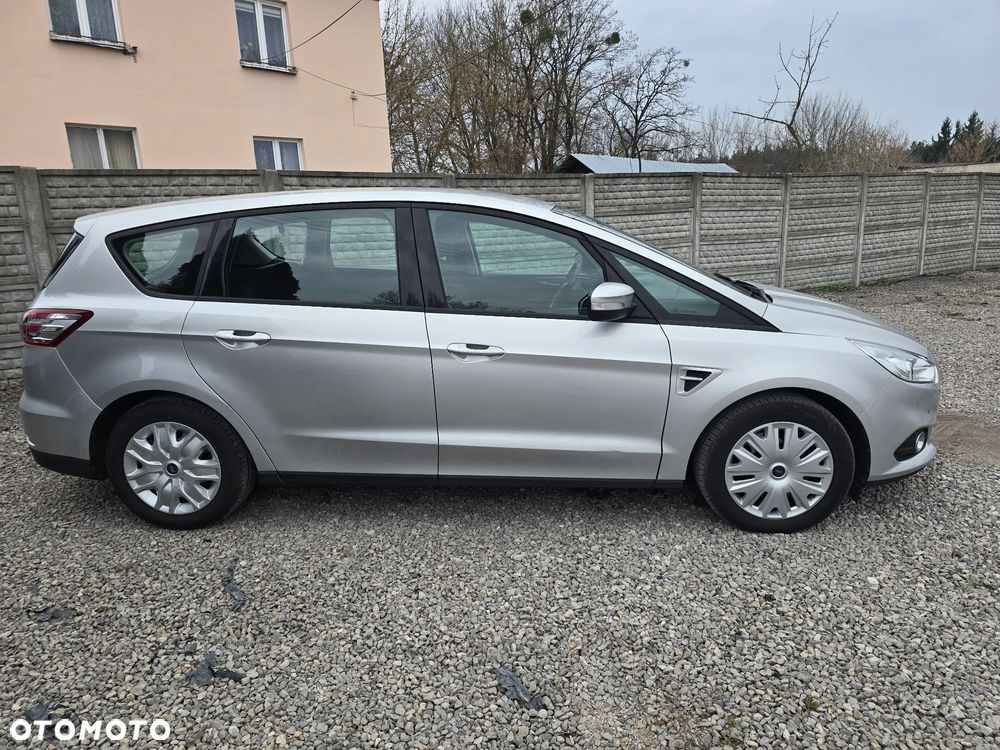Ford S-Max 2.0 TDCi Trend - 4