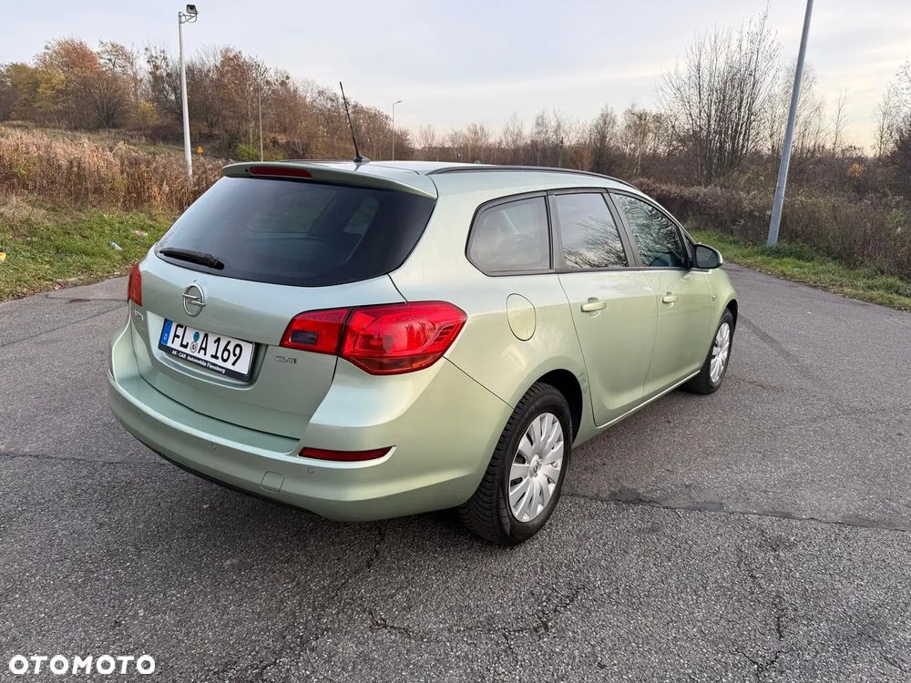 Opel Astra 1.7 CDTI DPF White Edition - 2