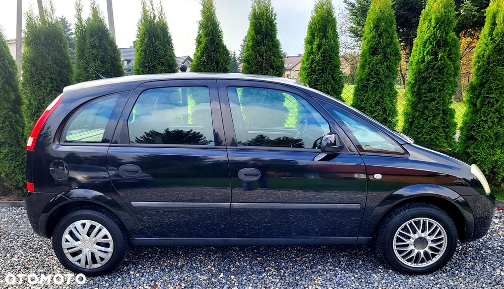 Opel Meriva 1.6 Cosmo - 12