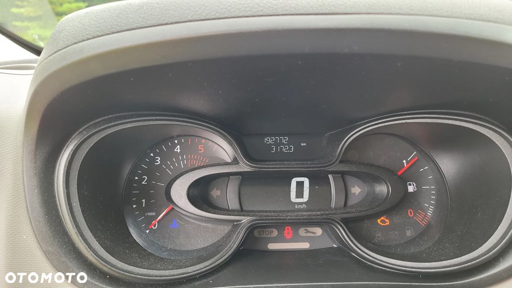 Renault Trafic - 13