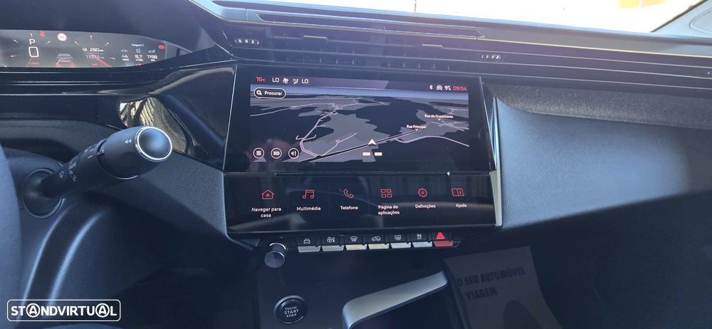 Peugeot 408 1.2 PureTech Allure Pack EAT8 - 41