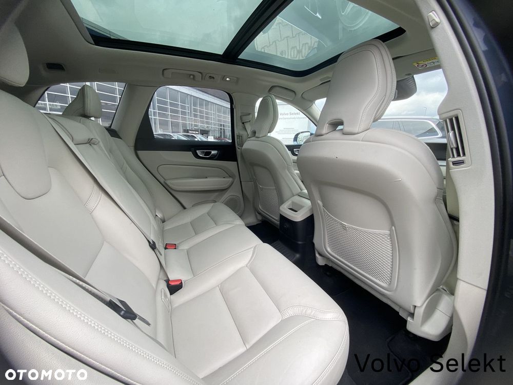 Volvo XC 60 - 27
