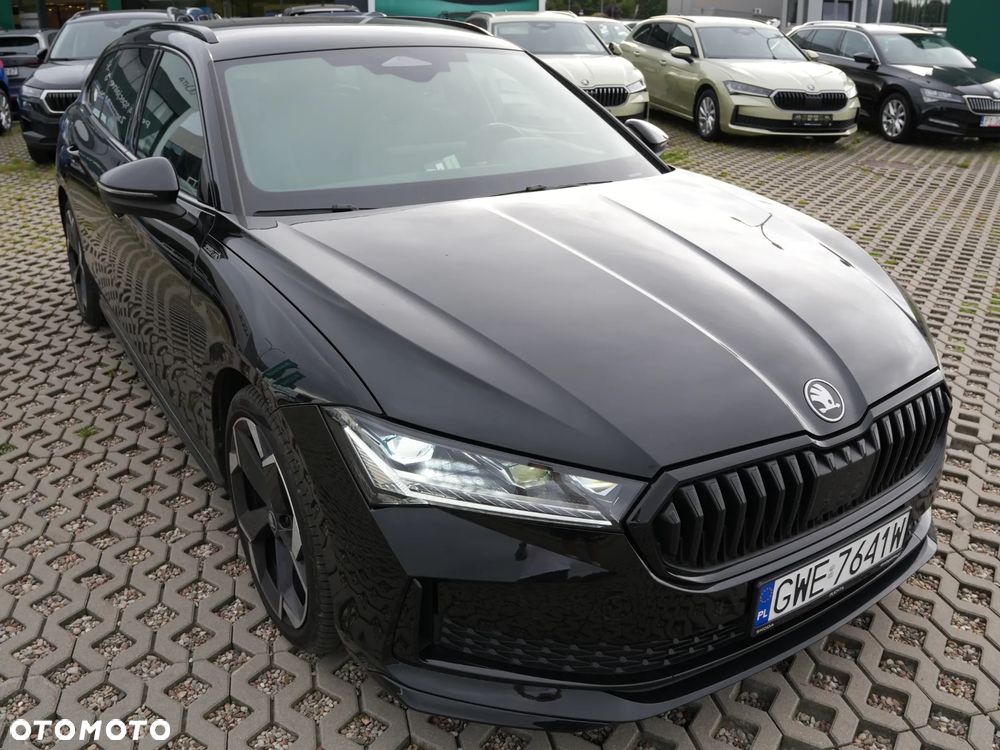 Skoda Superb 2.0 TDI SCR 4x4 Sportline DSG - 3