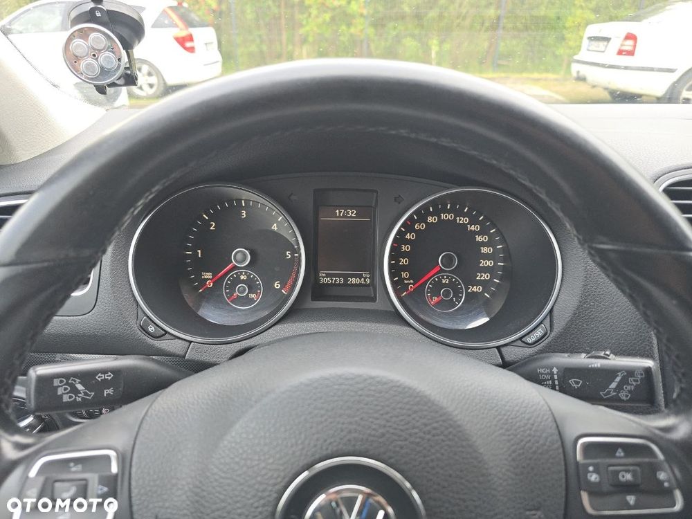 Volkswagen Golf 1.6 TDI Highline - 13