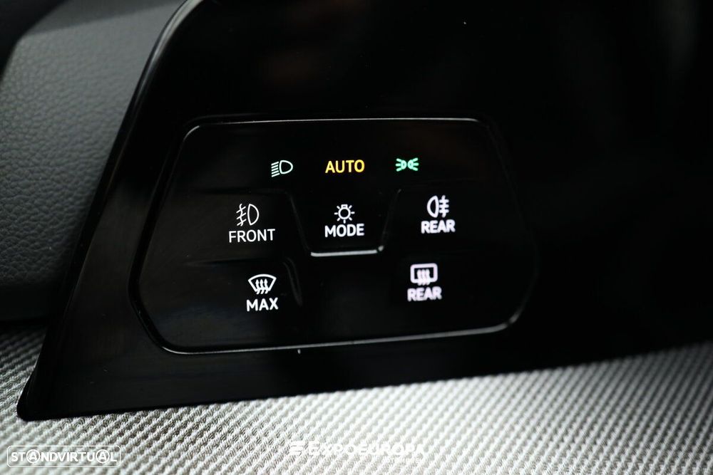 VW Golf 1.5 TSI e-Hybrid GTE DSG - 30