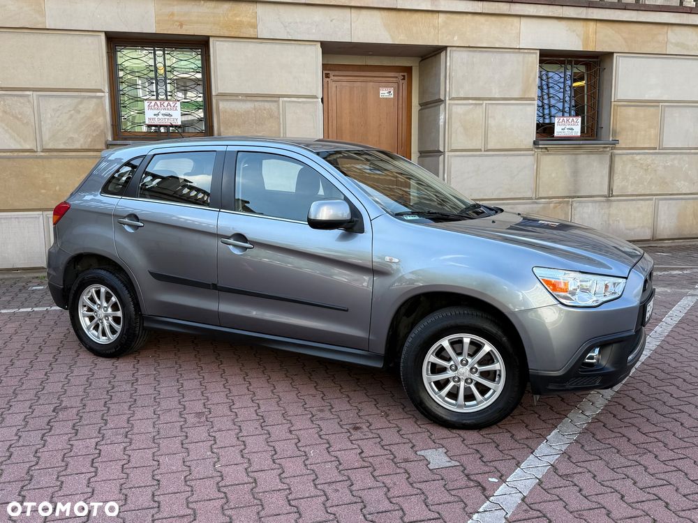 Mitsubishi ASX - 20