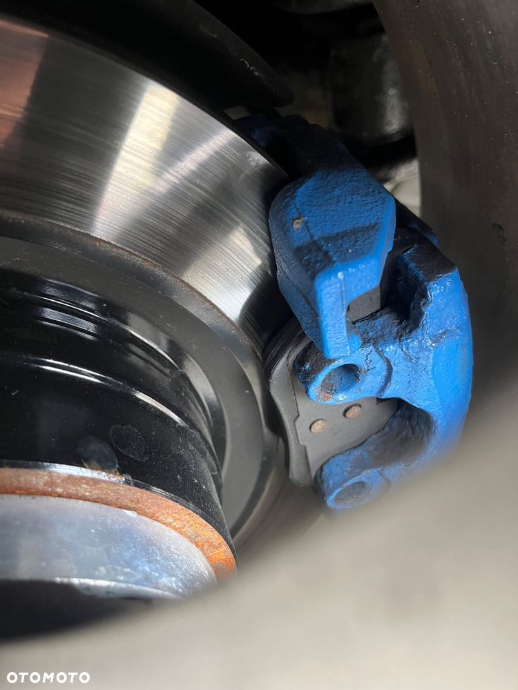 BMW Seria 3 318d - 18