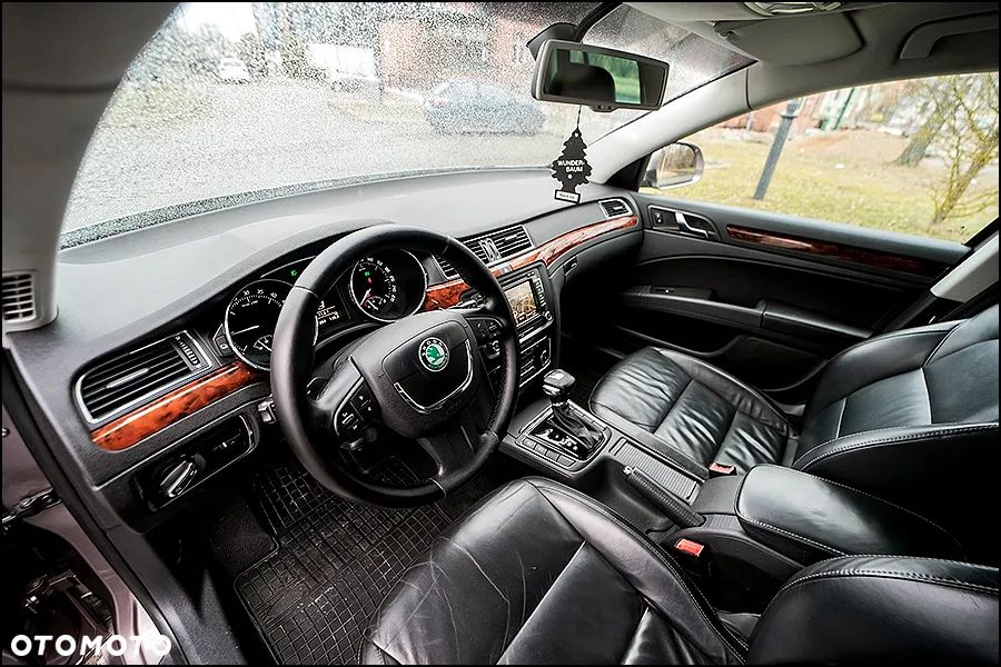Skoda Superb - 11
