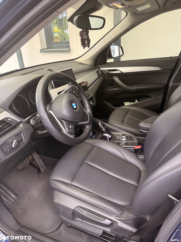 BMW X1 sDrive16d - 14