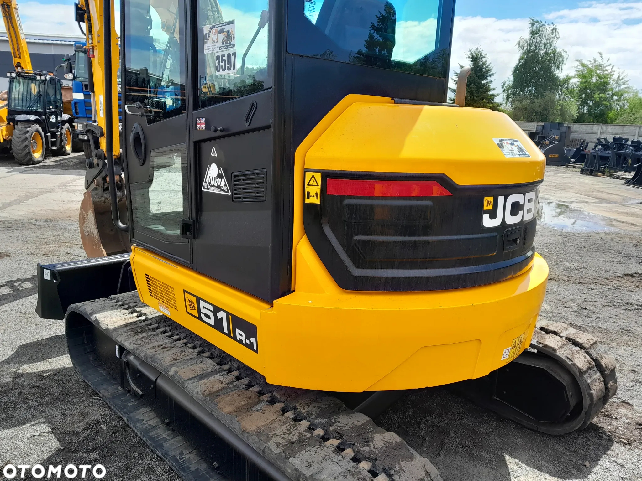 JCB 51r-1 - 12