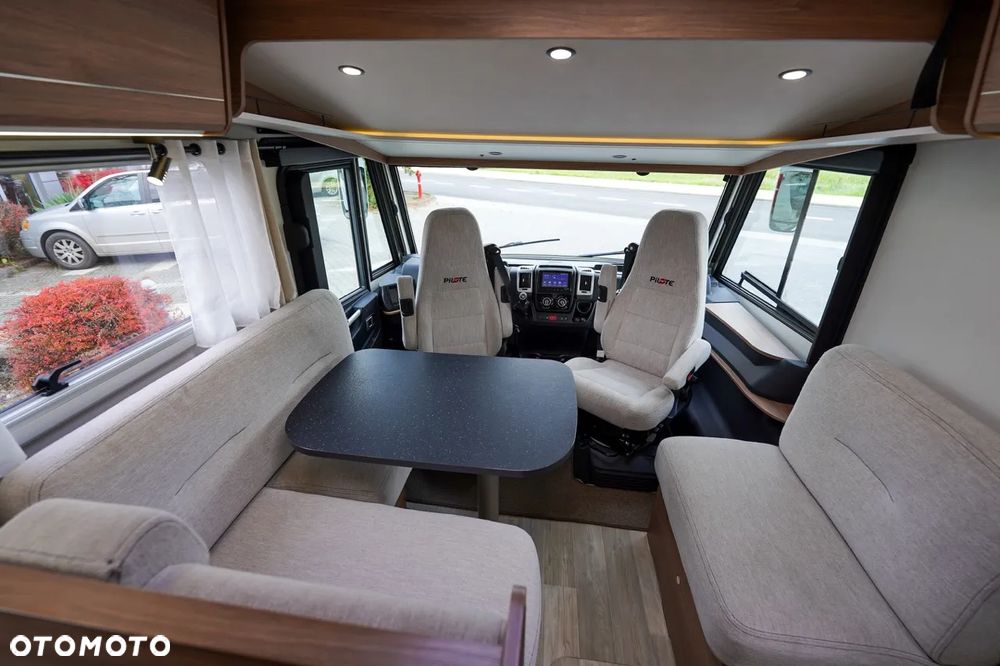 PILOTE G740C Essentiel - 13