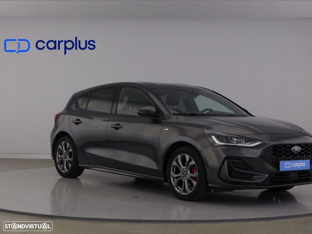 Ford Focus 1.0 EcoBoost MHEV ST-Line X - 2