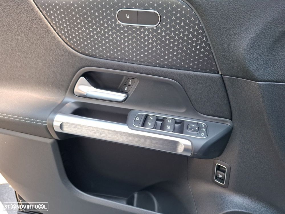 Mercedes-Benz EQB 250 Progressive - 18