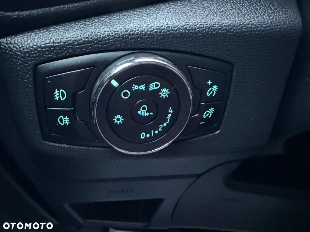 Ford EcoSport 1.0 EcoBoost ST-LINE - 28