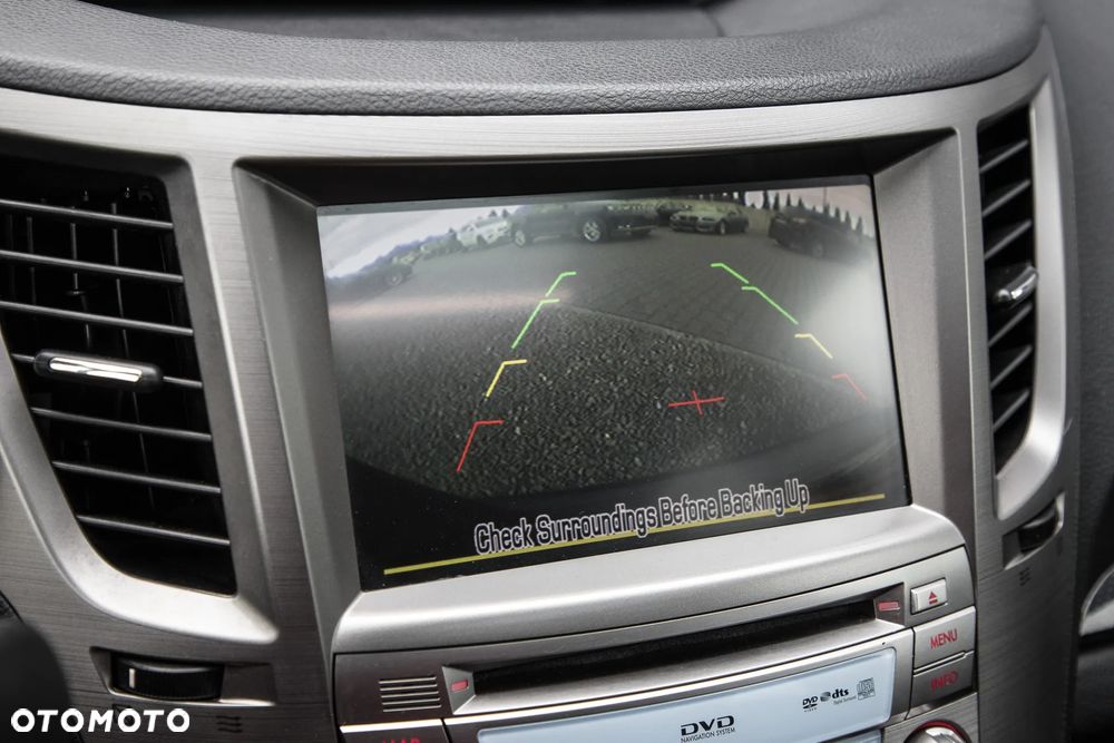 Subaru Legacy 2.5i GT - 28