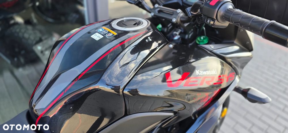 Kawasaki Versys 650 - 12
