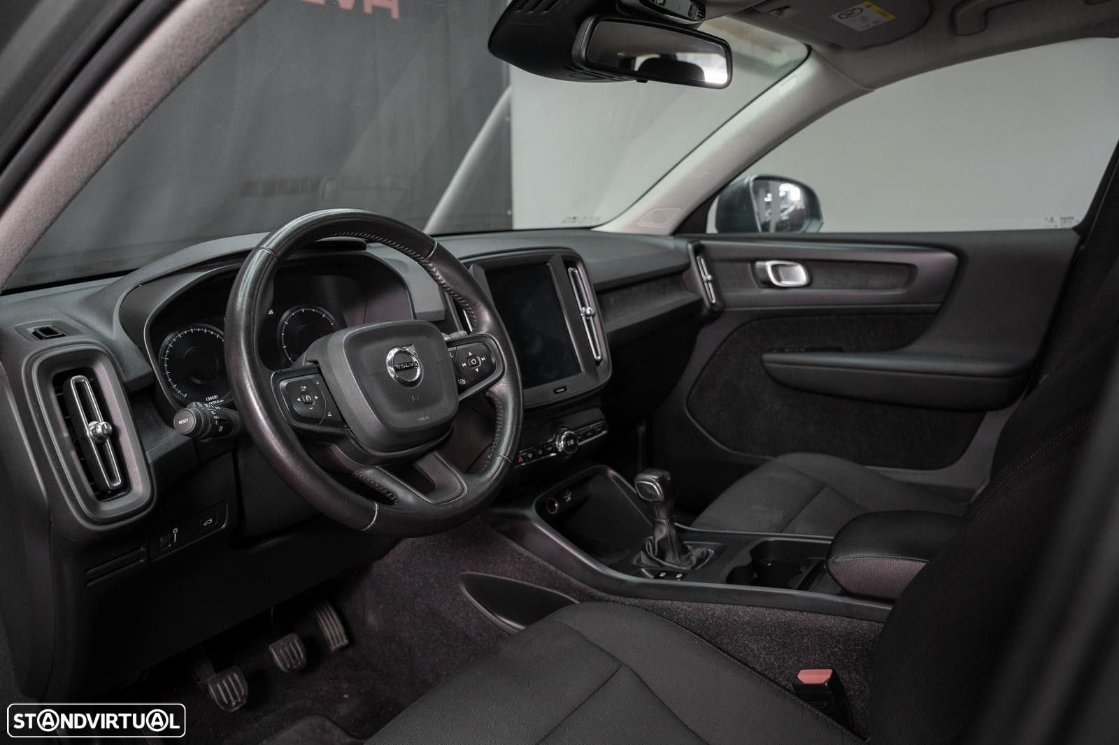 Volvo XC 40 2.0 D3 Momentum - 17