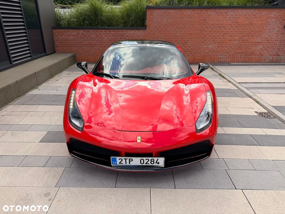 Ferrari 488 - 13