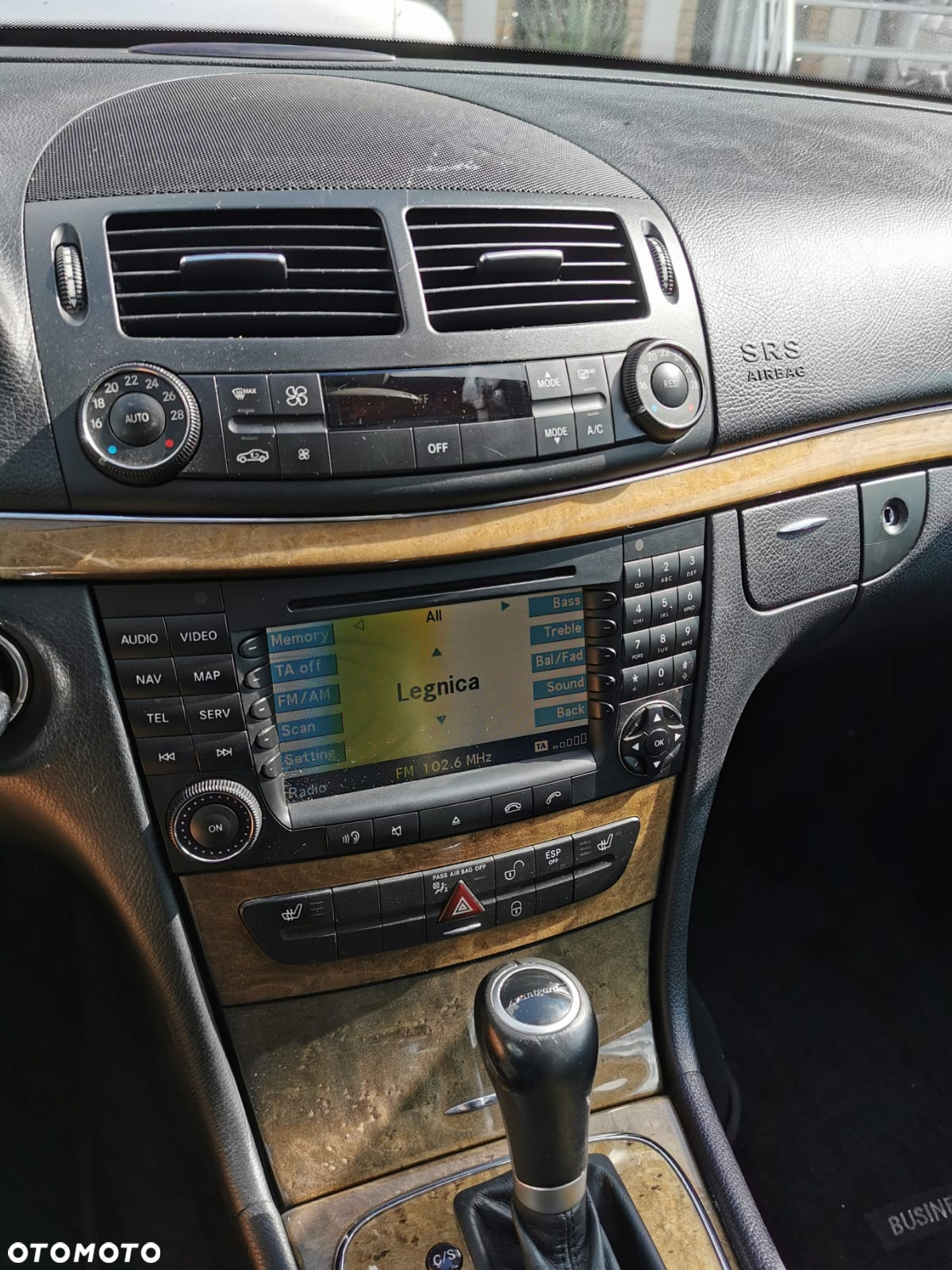 Mercedes-Benz Klasa E 320 CDI 4-Matic Avantgarde - 29