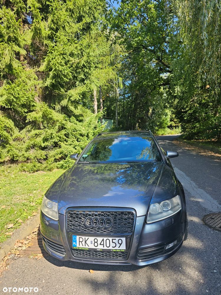 Audi A6 - 4