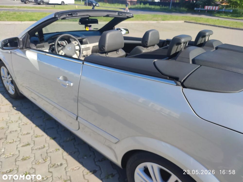 Opel Astra 1.8 Cosmo - 16
