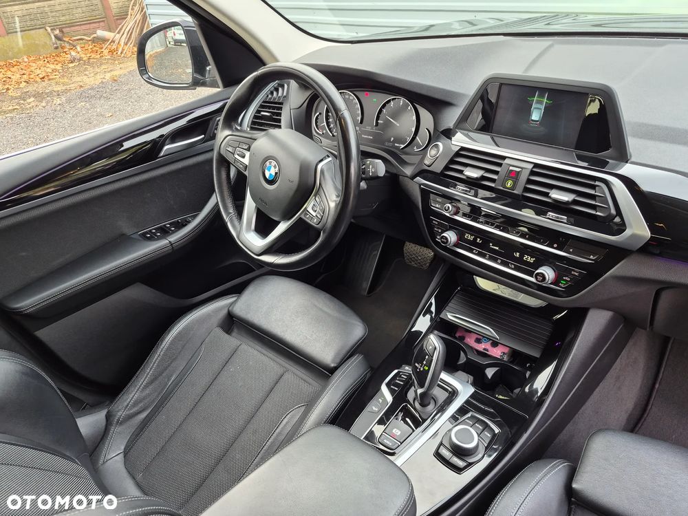 BMW X3 xDrive20i xLine - 22
