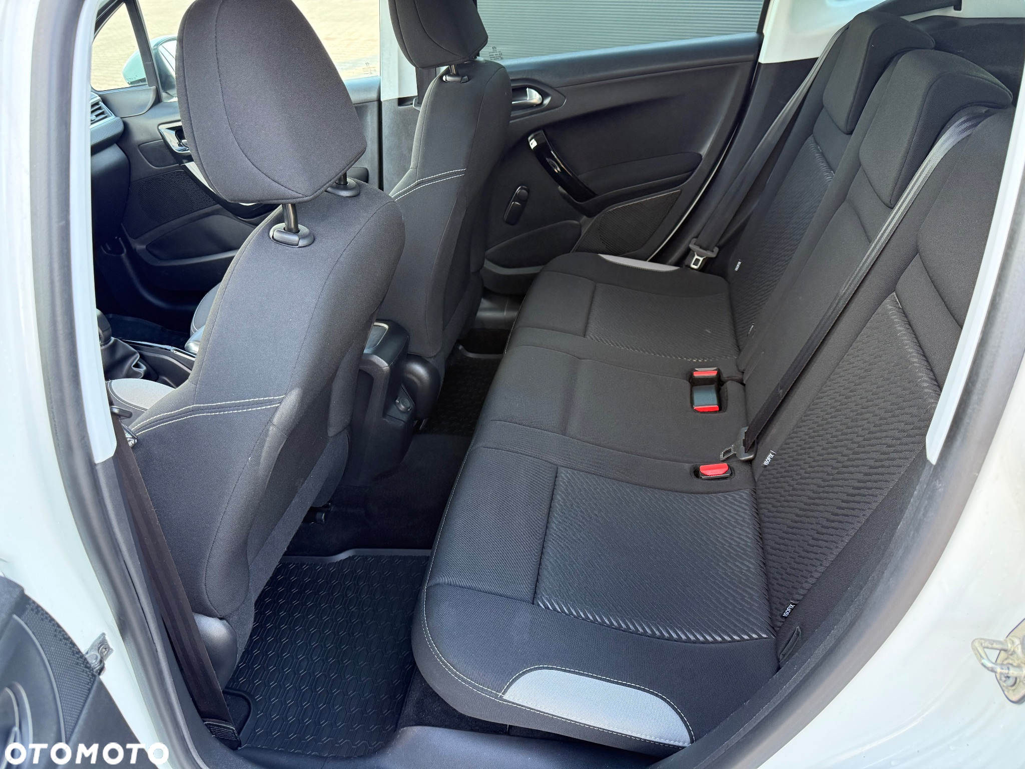 Peugeot 2008 1.2 Pure Tech Access - 15