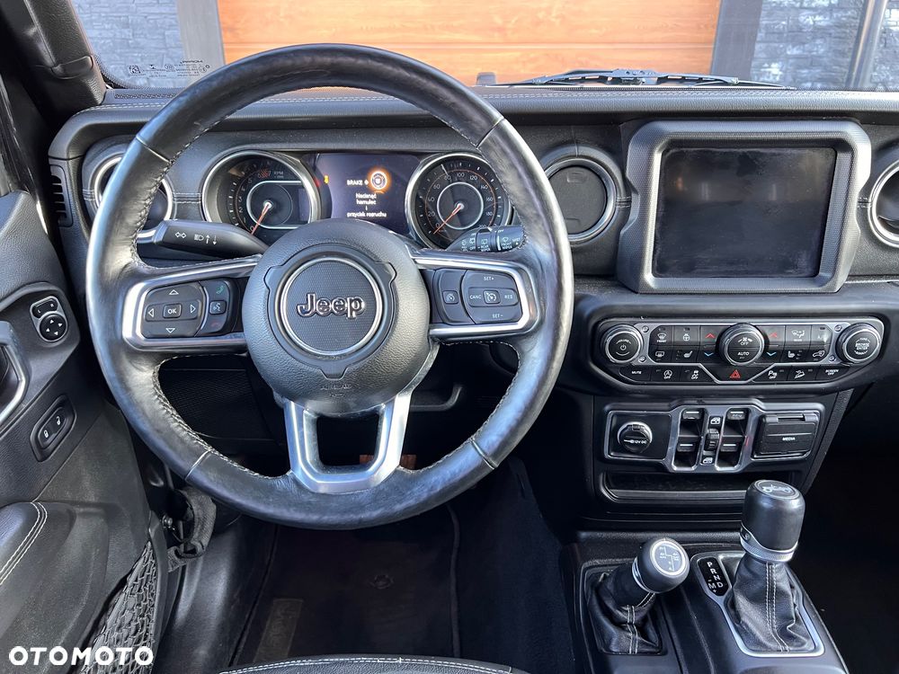 Jeep Wrangler Unlimited GME 2.0 Turbo Sahara - 5