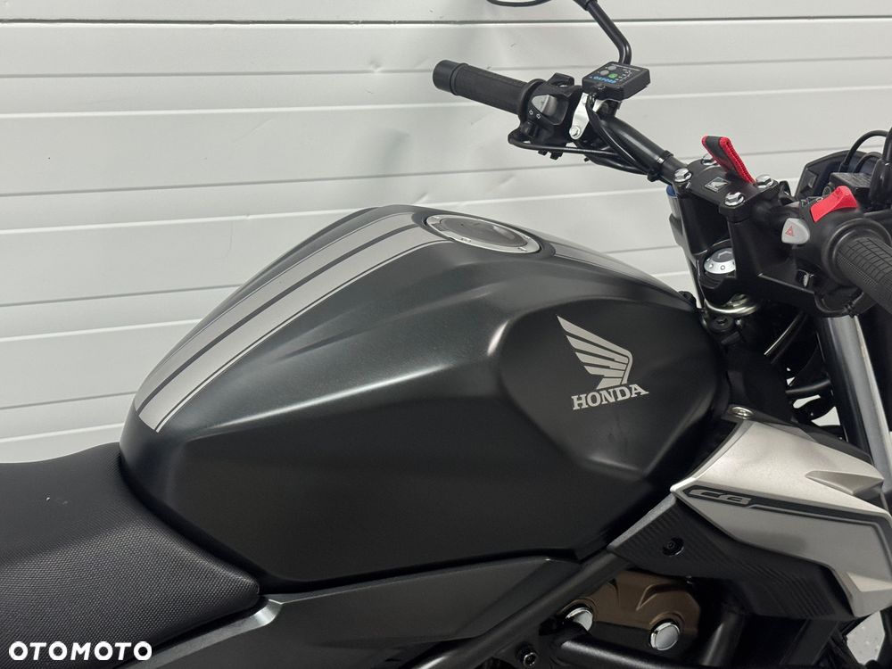 Honda CB - 9