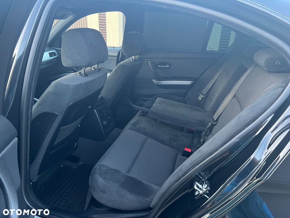 BMW Seria 3 320d - 14