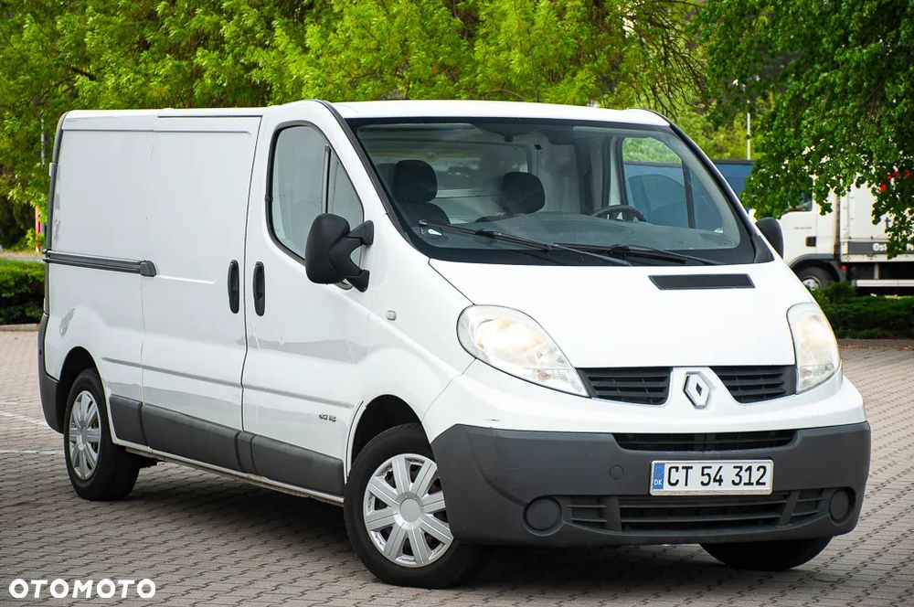 Renault TRAFIC LONG - 8