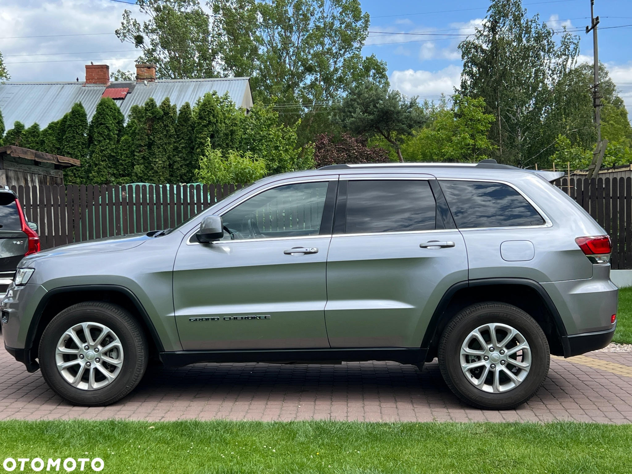 Jeep Grand Cherokee - 8
