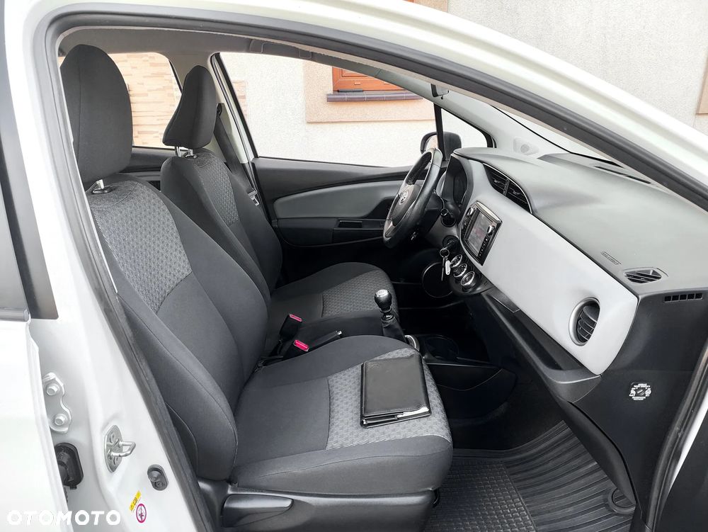 Toyota Yaris 1.33 Premium - 20