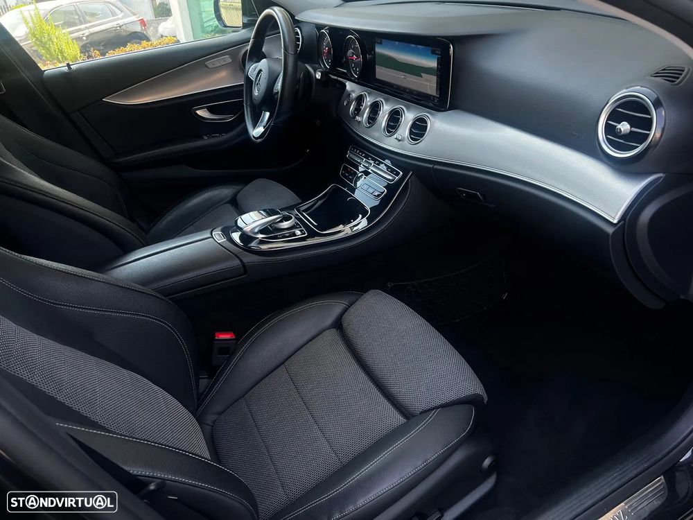 Mercedes-Benz E 220 d Avantgarde - 22
