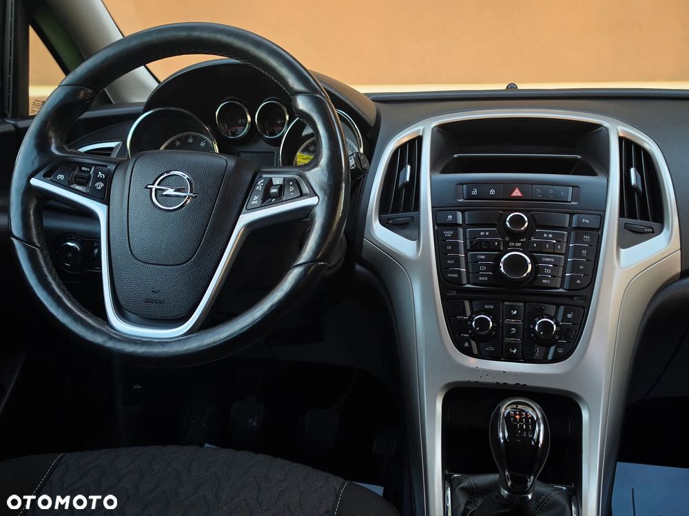 Opel Astra 1.4 Turbo - 6