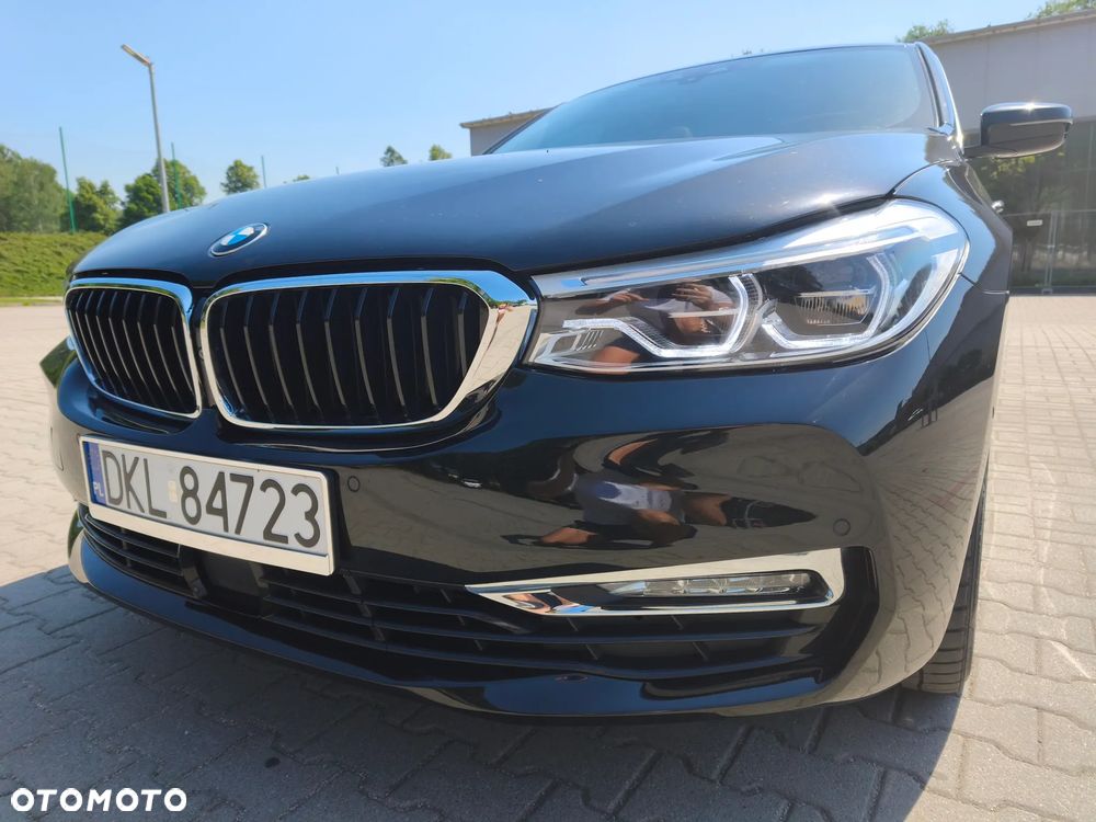 BMW 6GT 640i xDrive Sport Line - 2