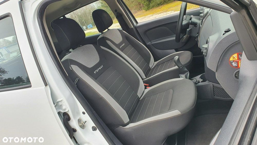 Dacia Sandero Stepway - 8