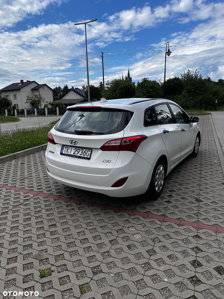 Hyundai i30 1.4 CRDi Base - 6