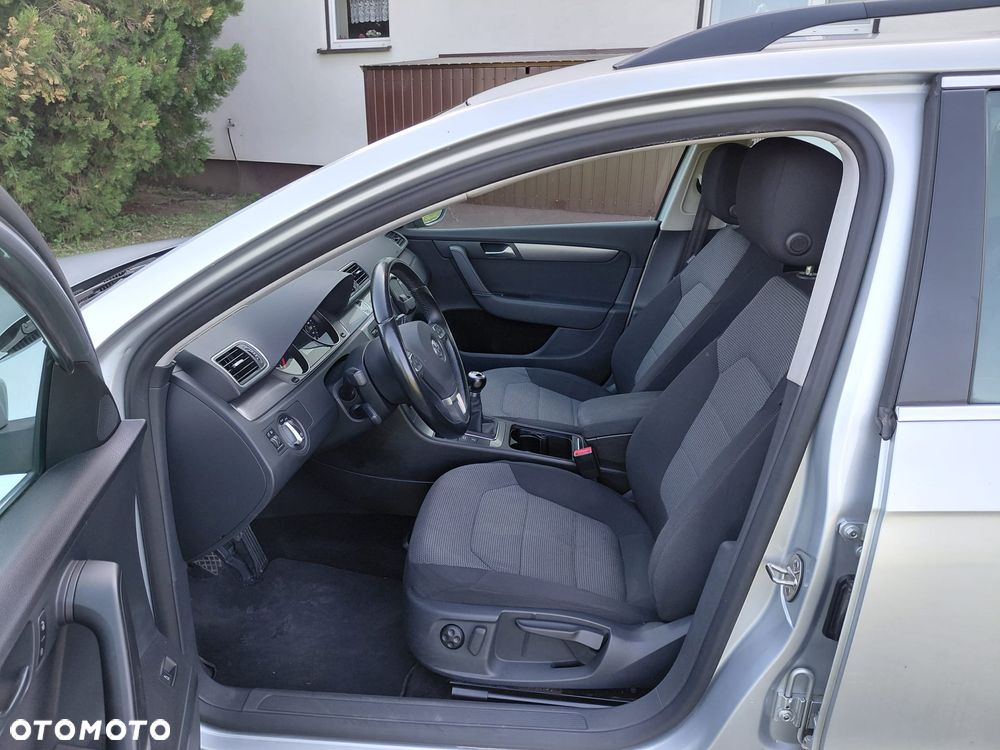 Volkswagen Passat Variant 1.8 TSI Comfortline - 8