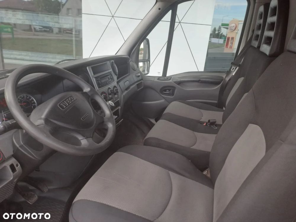 Iveco DAILY - 27