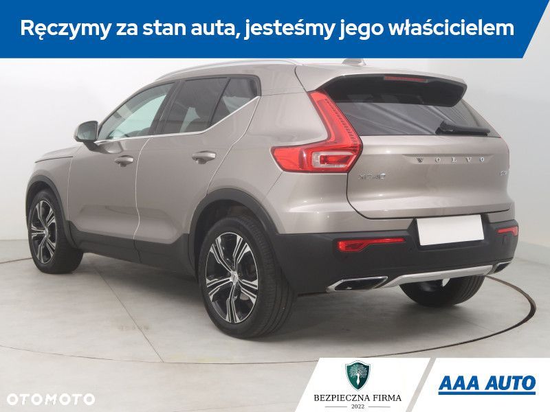 Volvo XC 40 - 6