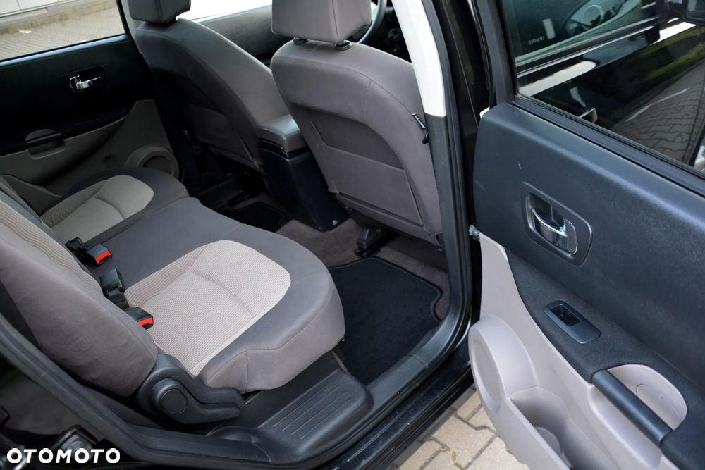 Nissan Qashqai+2 2.0 Acenta - 8