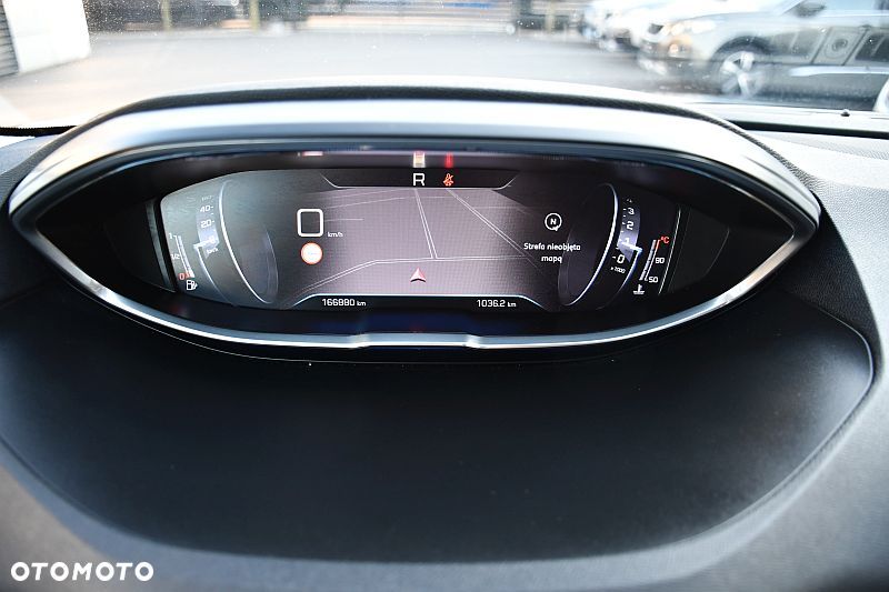 Peugeot 5008 THP 165 EAT6 Allure - 20