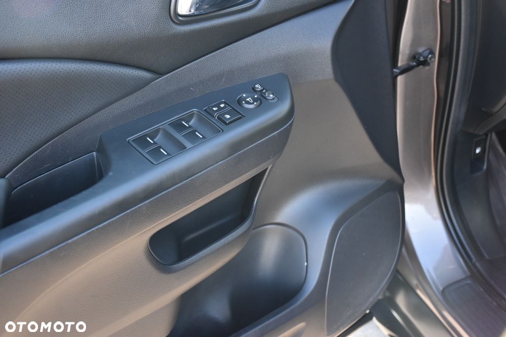 Honda CR-V 2.0 Executive Navi - 16