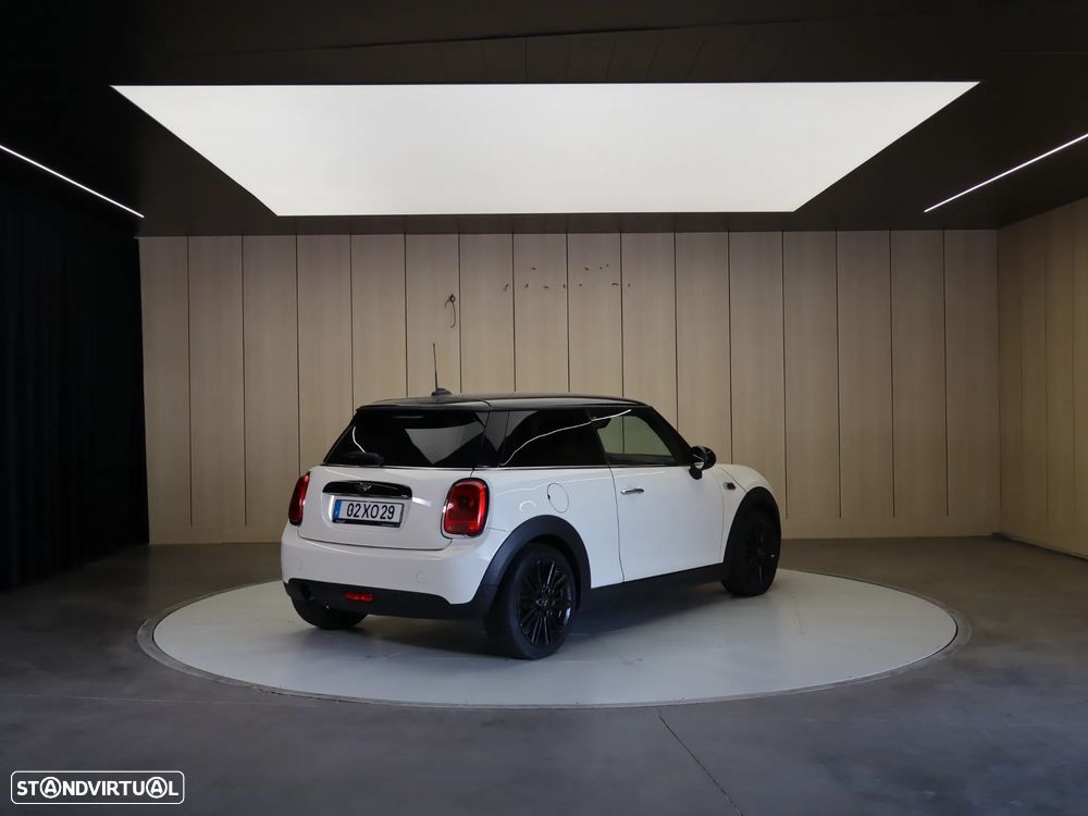 MINI 3 Portas One D - 6