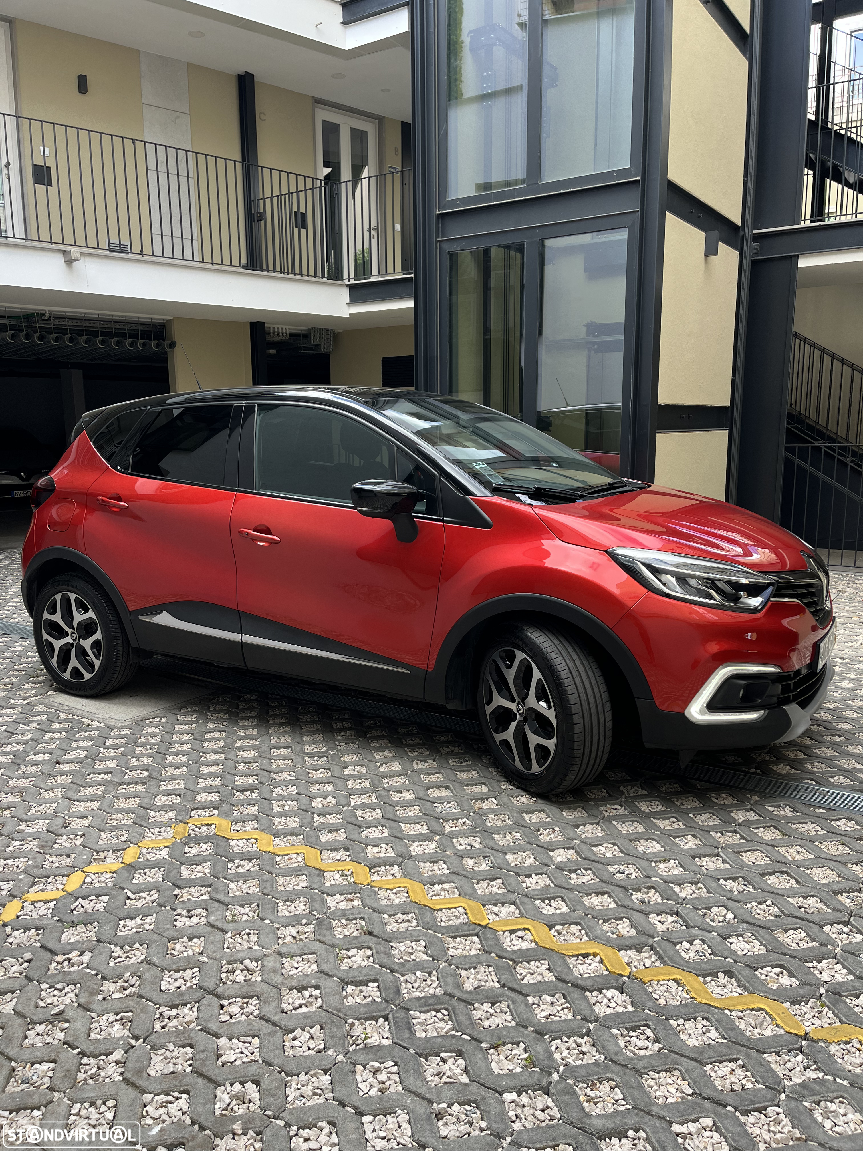 Renault Captur 0.9 TCE Exclusive - 3